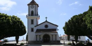 Vulcão Cumbre Vieja: lava derruba igreja que fiéis tentavam salvar