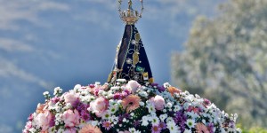 A reconstrução da imagem de Nossa Senhora Aparecida 