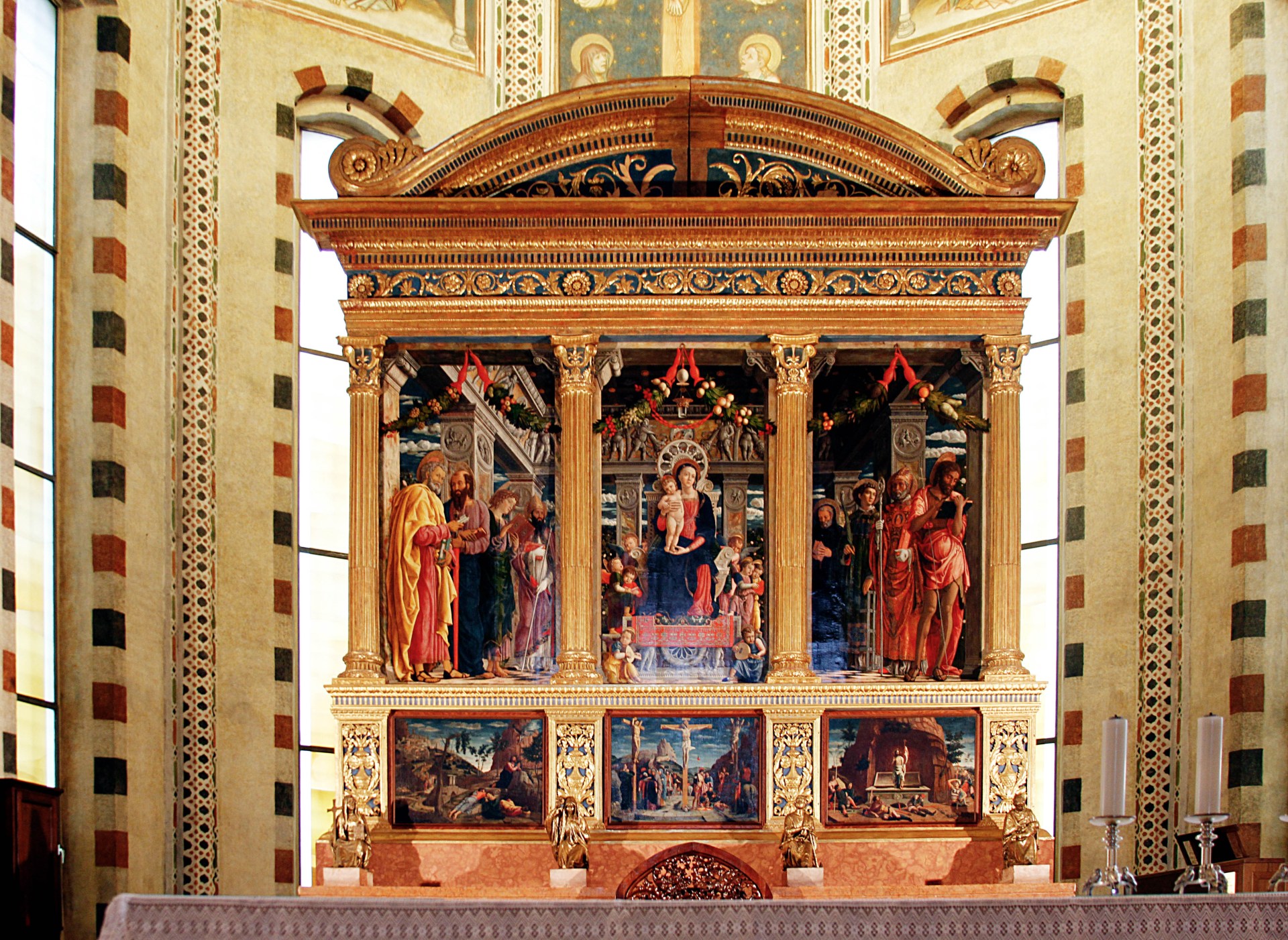 VERONA;BASILICA OF SAN ZENO