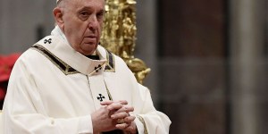 Papa: rezar é a forma de deixar Deus agir em nós