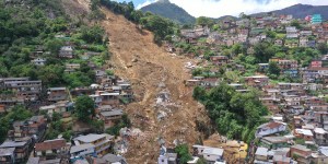 Papa Francisco reza pelas vítimas da tragédia de Petrópolis