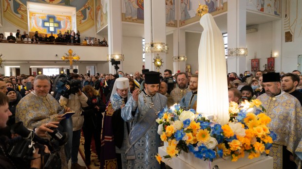 Imagem peregrina de Nossa Senhora de Fátima na Ucrânia