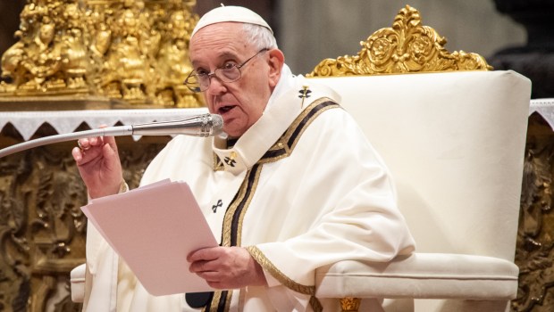 POPE-FRANCIS-CHRISM-MASS