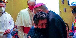 Rosa Maria ia suicidar, mas Deus mandou o sinal que ela precisava para desistir