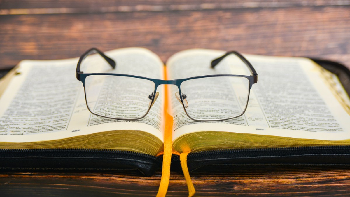 diferença entre Bíblia católica e protestante