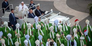 Direto do Vaticano: 3 mulheres a participar na seleção de futuros bispos