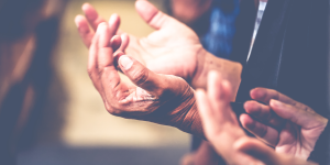 Oração para preencher o coração com o amor de Deus