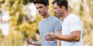 O que os adolescentes realmente precisam que seus pais lhe ensinem hoje em dia?