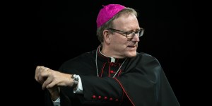Bispo desmascara falso argumento pró-aborto usado por políticos que se dizem católicos