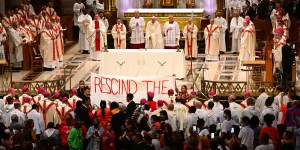 Bênção do Papa Francisco a uma bebê no Canadá comove o mundo