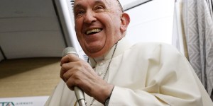 Renunciar não seria nenhuma catástrofe, declara o Papa Francisco