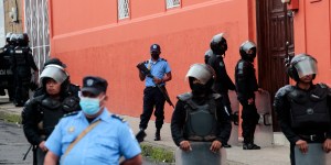 Urgente: polícia da Nicarágua invade  cúria e leva bispo