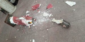 Brasil: homem quebra imagens sacras  em igreja
