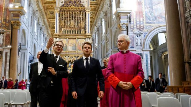 EMMANUEL-MACRON-LATRAN-AFP-.jpg