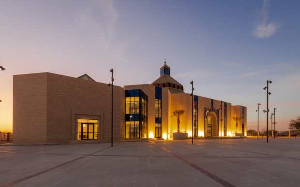 Catedral de Nossa Senhora da Arábia no Bahrein