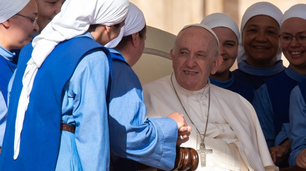 Pope-Francis-audience-October-19-2022-Antoine-Mekary-ALETEIA-AM