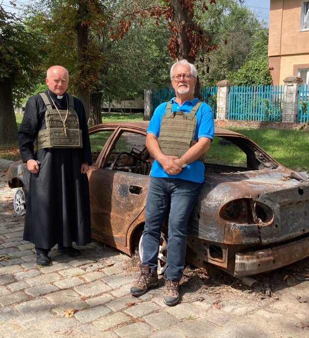 posługa bp. Jana Sobiło w czasie wojny na Ukrainie