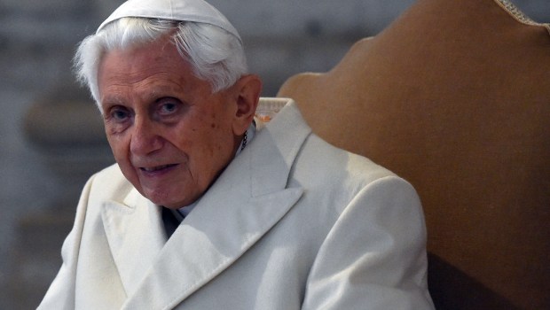 Papa Emérito Bento XVI