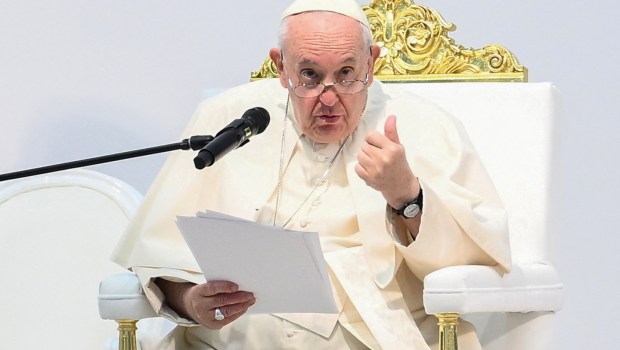 Pope-Francis-speaks-during-his-meeting-with-the-youth-at-the-Sacred-Heart-school-in-Isa-Town-AFP