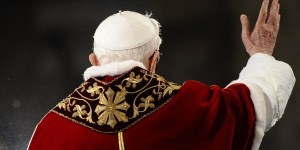 Bento XVI, o primeiro papa emérito contemporâneo