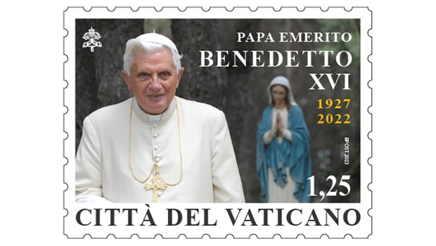 selo vaticano homenagem Bento XVI