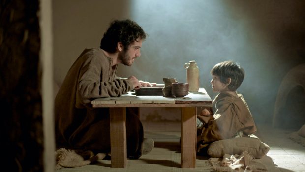 Cena do filme "Coração de Pai"