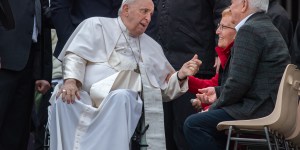 Direto do Vaticano: Kremlin não descarta visita do Papa Francisco à Rússia