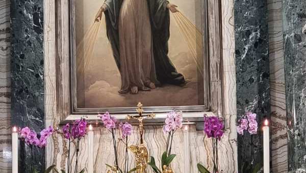 Altar da Senhora do Milagre