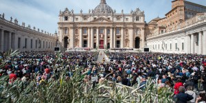 Papa Francisco: &#8220;Vivam a Semana Santa com Maria e com a tradição católica&#8221;