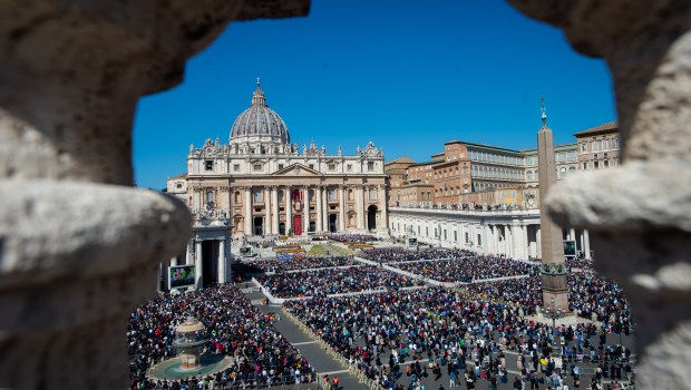 Praça de São Pedro no Vaticano