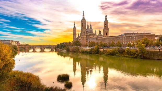 Basílica de Nuestra Señora del Pilar, em Saragoça, Espanha