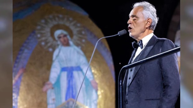 Andrea Bocelli em Lourdes