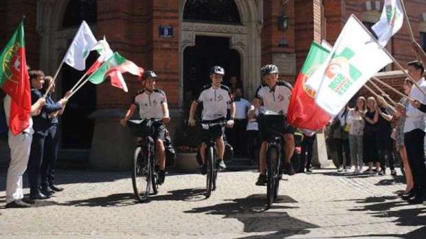 Jovens vão de bicicleta para a JMJ