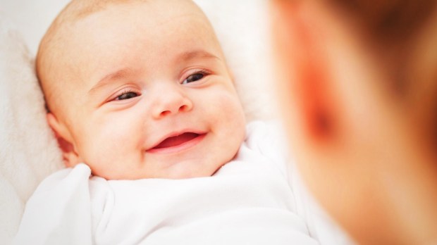 bebê sorrindo