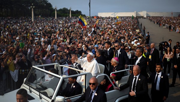 Pope Francis - Holy Rosary prayer-Chapel of Apparitions - Sanctuary of Our Lady of Fatima