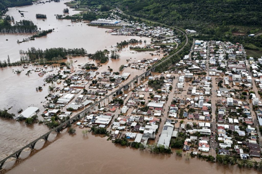 Cidade de Muçum alagada após cyclone