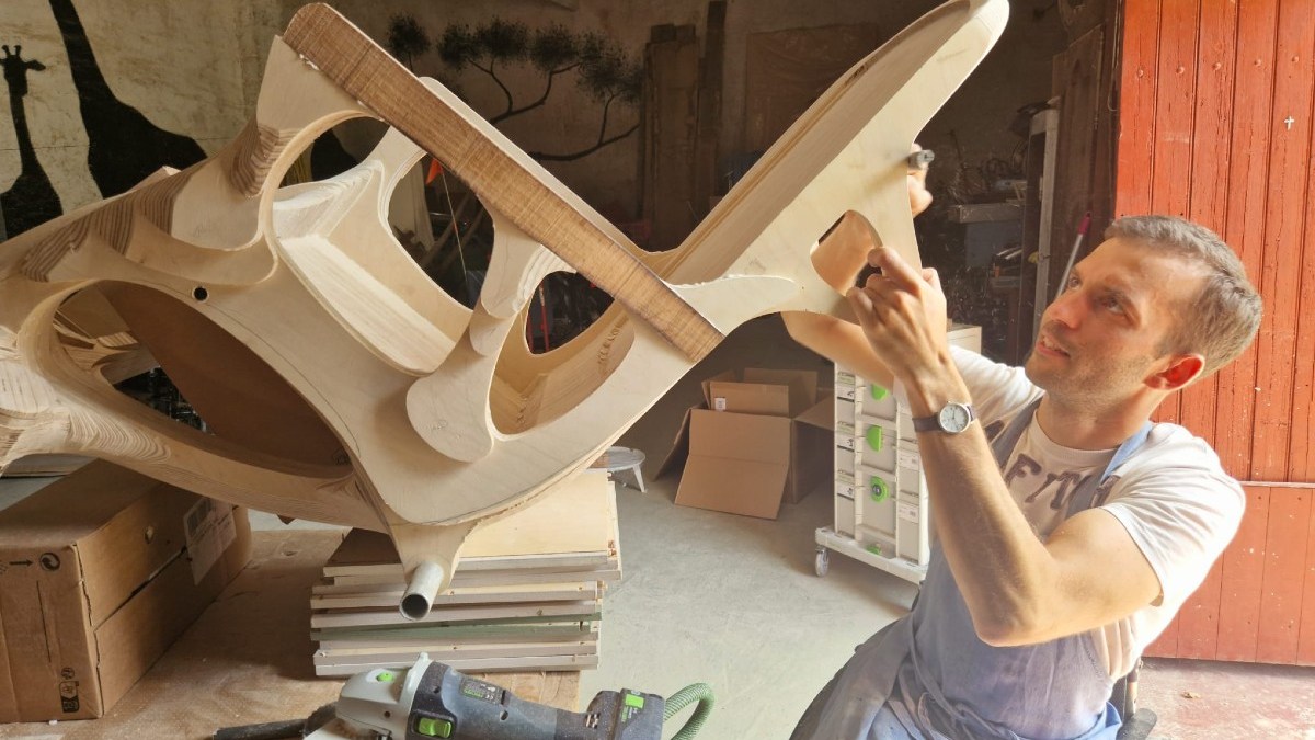 Paul-de-Livron-FAUTEUIL-UNE