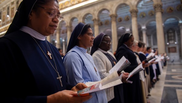 DIOCESAN MISSIONARY VIGIL Presided over by Cardinal Vicar Angelo De Donatis
