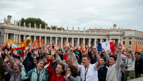 Pèlerinage des confirmés Diocèse de Bayeux et Lisieux - ste therese de l'enfant Jesus.