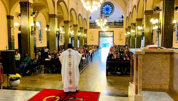 Santuário Basílica de Nossa Senhora D'Abadia em Uberaba
