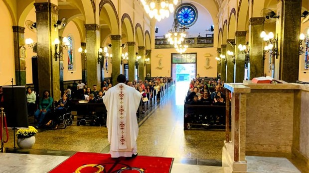 Santuário Basílica de Nossa Senhora D'Abadia em Uberaba