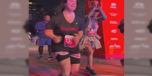 Atleta com Down tem reação emocionante ao concluir a maratona de Nova York
