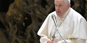 Papa Francisco volta a alertar: com o diabo não se dialoga