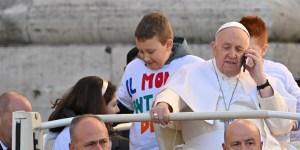 Alô, aqui é o Papa Francisco!