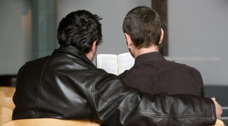 Controvérsia entre Igreja alemã e benção de casais homossexuais