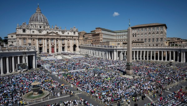 Corner Item Image - Você conhece a história do hino do Vaticano ?