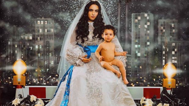 La Vierge à l'enfant, (Hafsia Herzi & Loric), 2009