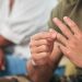 Advogado salva casamento com bilhete para sua cliente