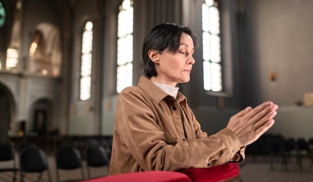 Corner Hero Image - Mulheres da Igreja de hoje…Irmãs, profissinais, catequistas.