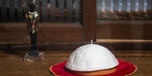 Mistérios do Conclave. O que fazem os cardeais quando fecham as portas?